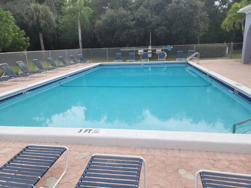 THE VILLAGE OF STUART CON - Residential