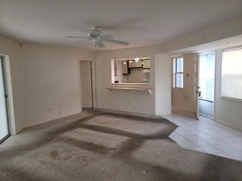 THE VILLAGE OF STUART CON - Residential