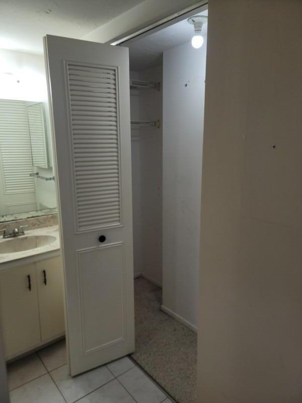 THE VILLAGE OF STUART CON - Residential