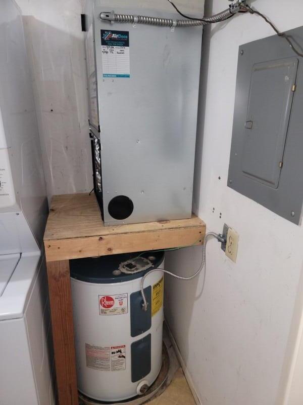 THE VILLAGE OF STUART CON - Residential