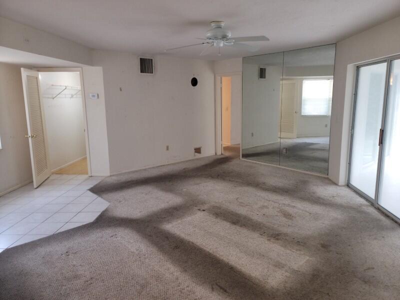 THE VILLAGE OF STUART CON - Residential