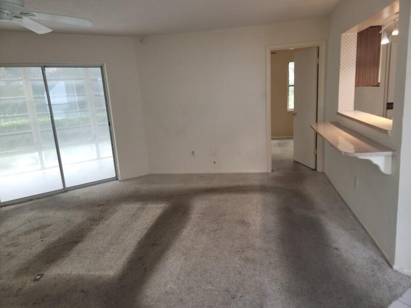 THE VILLAGE OF STUART CON - Residential