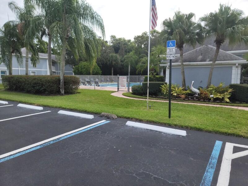 THE VILLAGE OF STUART CON - Residential