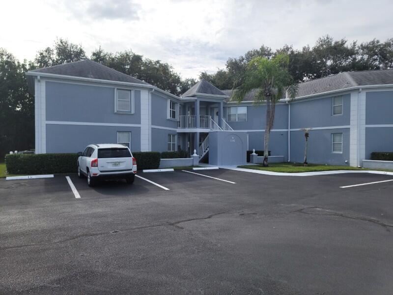 THE VILLAGE OF STUART CON - Residential