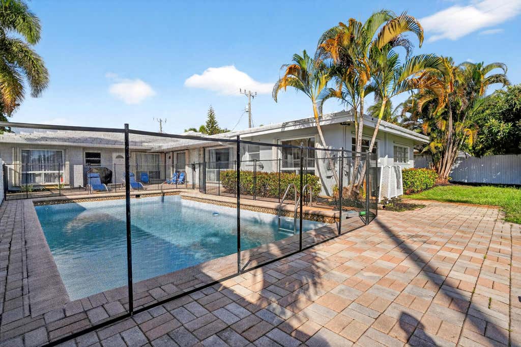 Photo of 1761 NE 55th Street #1-3, Fort Lauderdale, FL 33334 (MLS # B26038816)