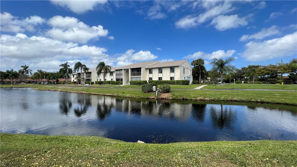 Palm Club - Residential