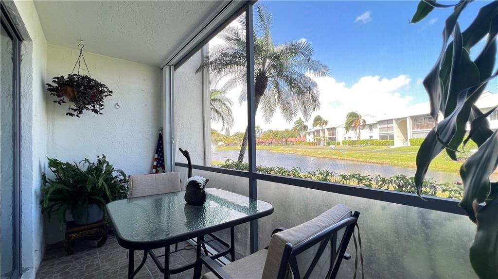 Palm Club - Residential