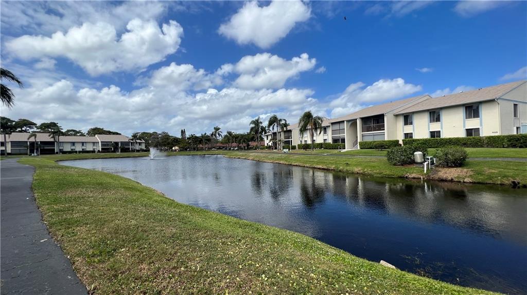 Palm Club - Residential