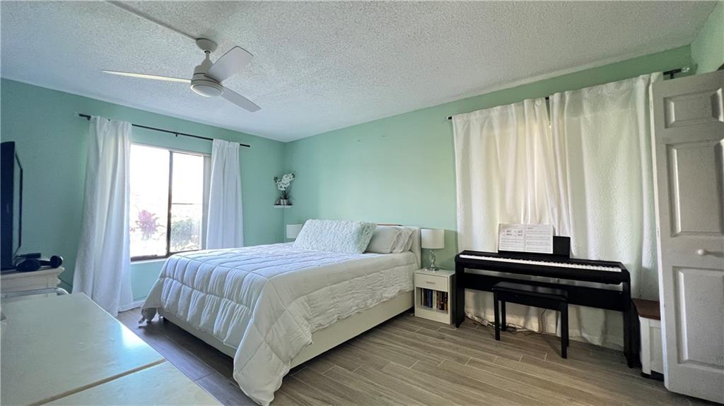 Palm Club - Residential