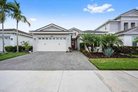 15763 Goldfinch Circle Westlake FL 33470