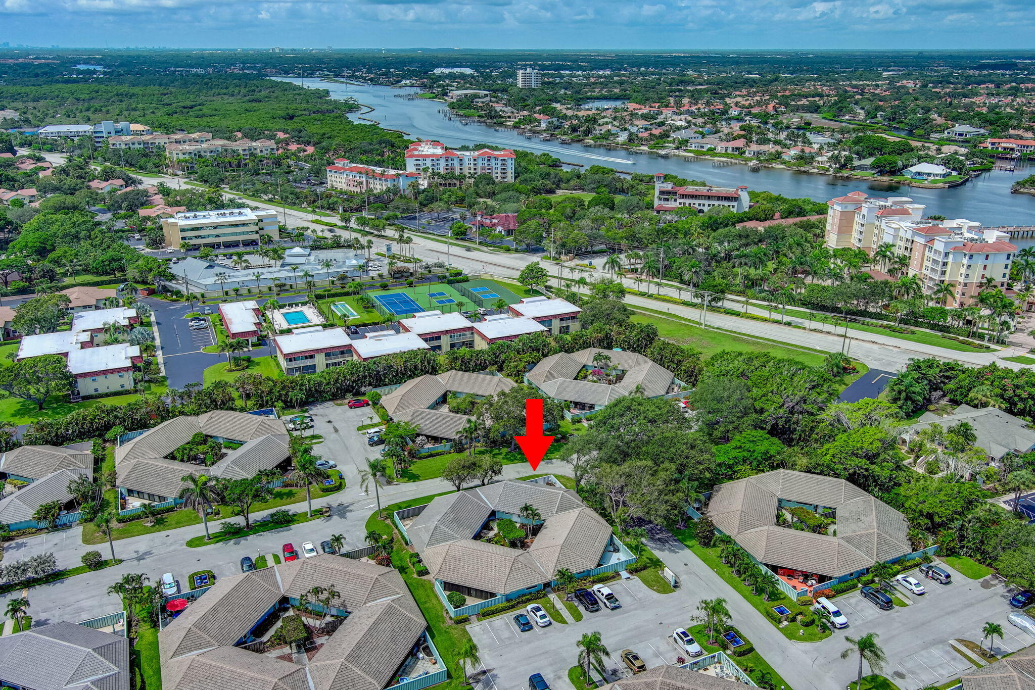 BELLA VISTA - Residential