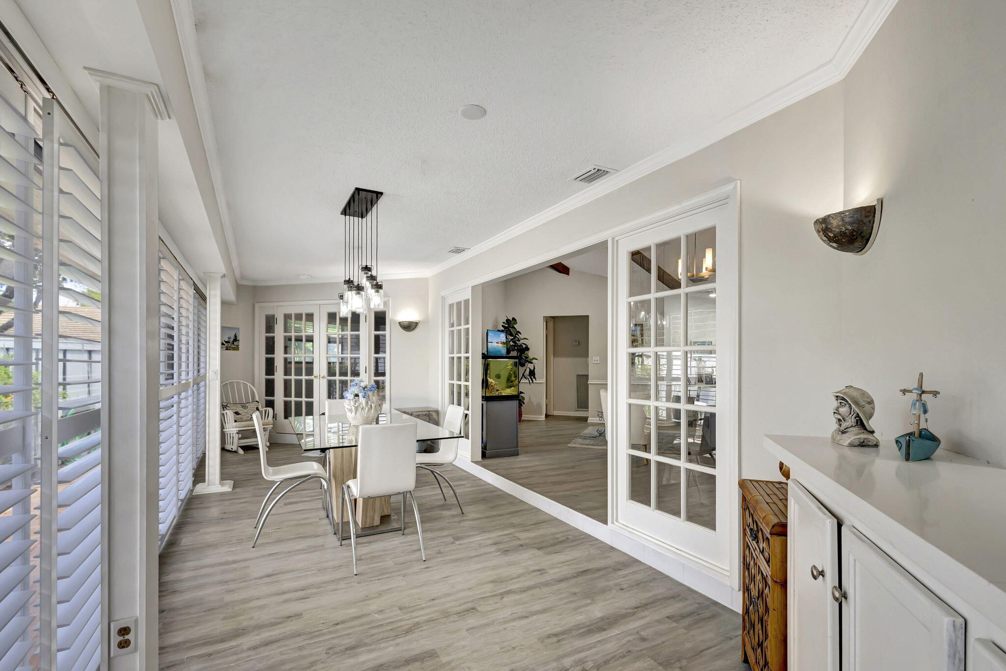 BELLA VISTA - Residential