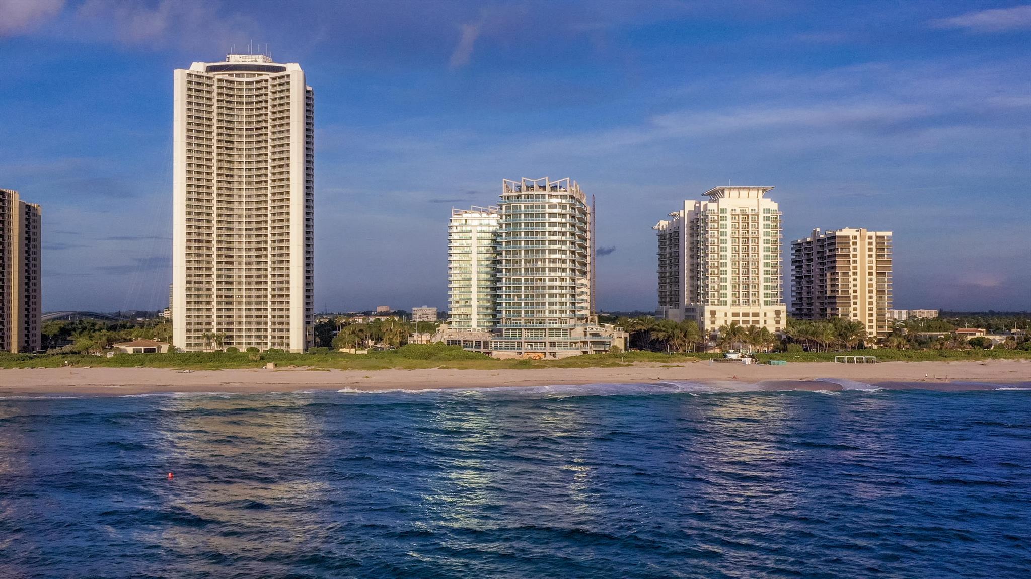 3100 N Ocean Drive P1404