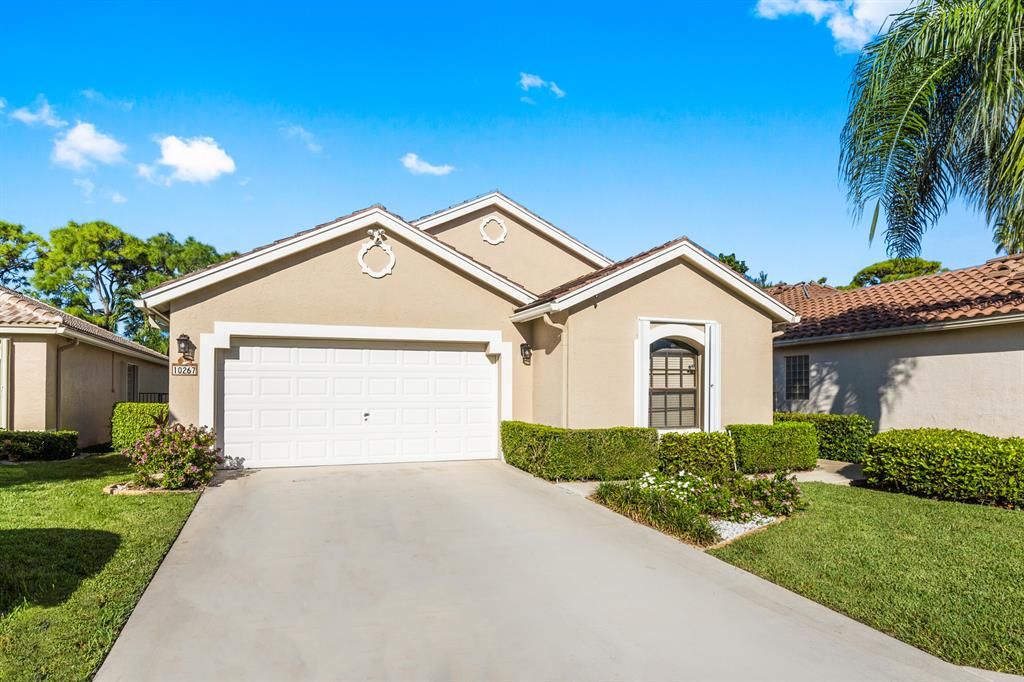Photo of 10267 Lexington Lakes Boulevard S, Boynton Beach, FL 33436 (MLS # R10752989)