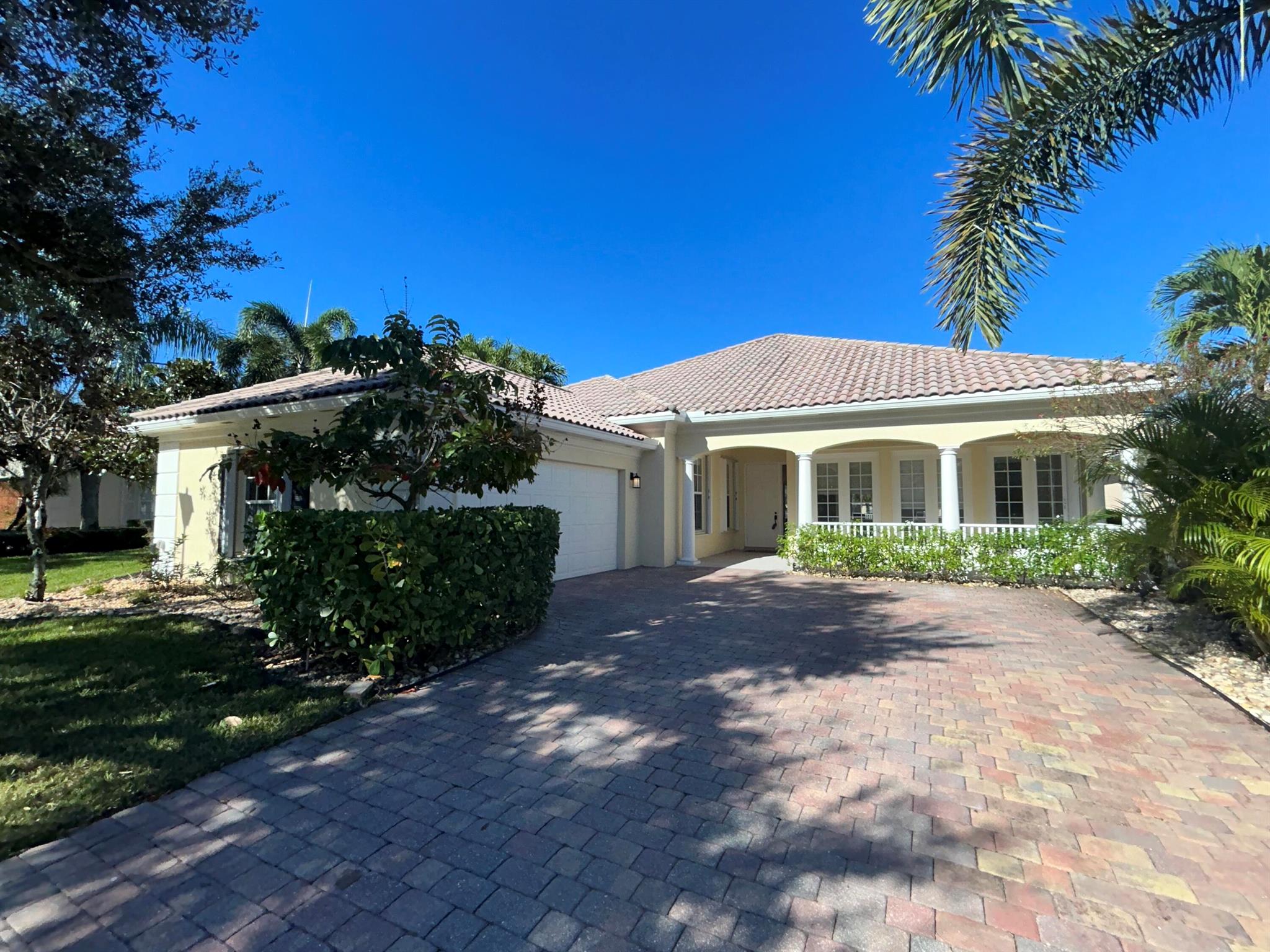 Stunning 4 bedroom 3 full bath waterfront home in the highly desirable Wellington community VillageWalk. Open and very spacious floorplan. Private fenced in back yard with a covered patio and outdoor kitchen overlooking the beautiful lake. The perfect home for enjoying the South Florida weather! Upgraded kitchen, open great room, formal dining room and amazing curb appeal! Very large master bedroom that leads out to the backyard. Live in one of the best communities in Wellington located near shopping and restaurants.