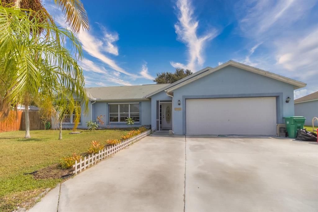 Photo of 2944 SE Buccaneer Circle Cir, Port St Lucie, FL 34952 (MLS # R10744947)