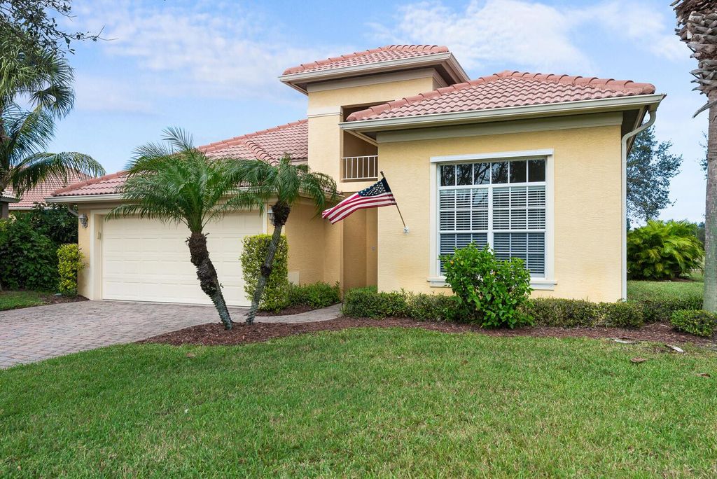 Photo of 335 NW Somerset Circle, Port Saint Lucie, FL 34983 (MLS # R10932157)
