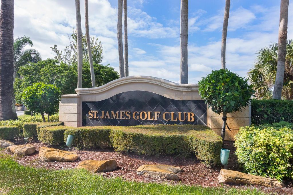 Photo of 335 NW Somerset Circle, Port Saint Lucie, FL 34983 (MLS # R10932157)