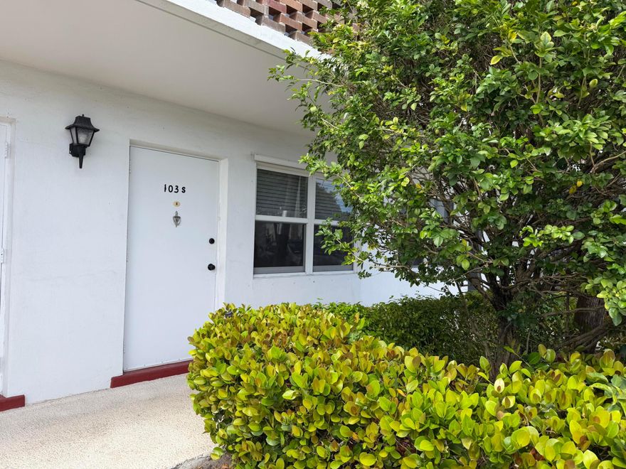 Desirable first floor condo in fabulous move- in condition.      Newer wood look vinyl floors throughout.    Impact glass windows in the dining room and bathroom.     Sliding hurricane shutters on screened in patio that can slide anyway to open.    Parking just a few spaces from front door.    Lighthouse Point Gardens is a lovely 55+ community offering, heated pool, fitness center, barbecues, putting green, clubhouse with pool and card tables along with a kitchen.      Financially in great shape too.    No leasing  for first two years of ownership Small land lease for Rec area included in the monthly maintenance.    Assessment has been paid by seller for completion of cement work.