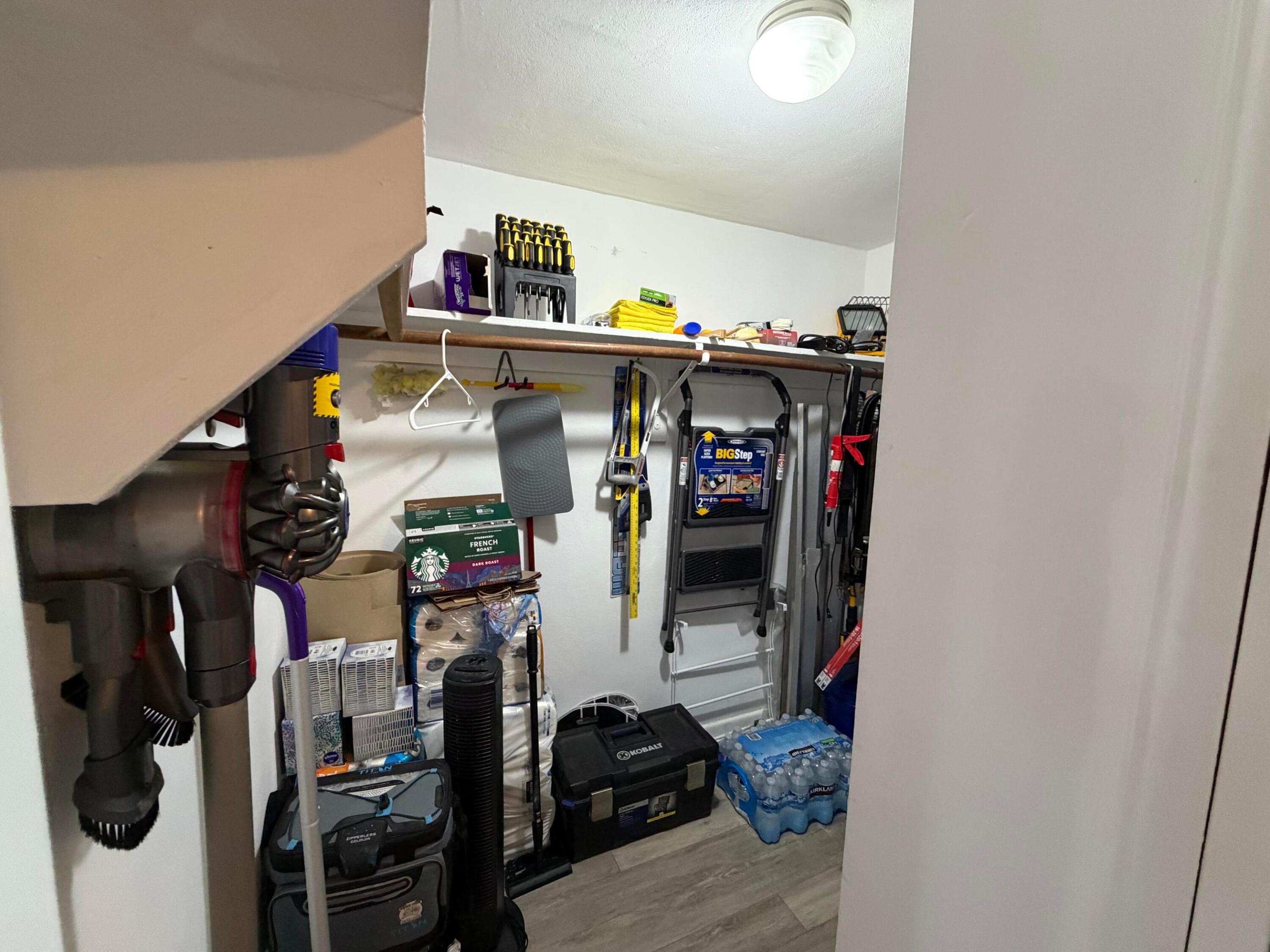 LIGHTHOUSE POINT GARDENS SOUTH - Residential