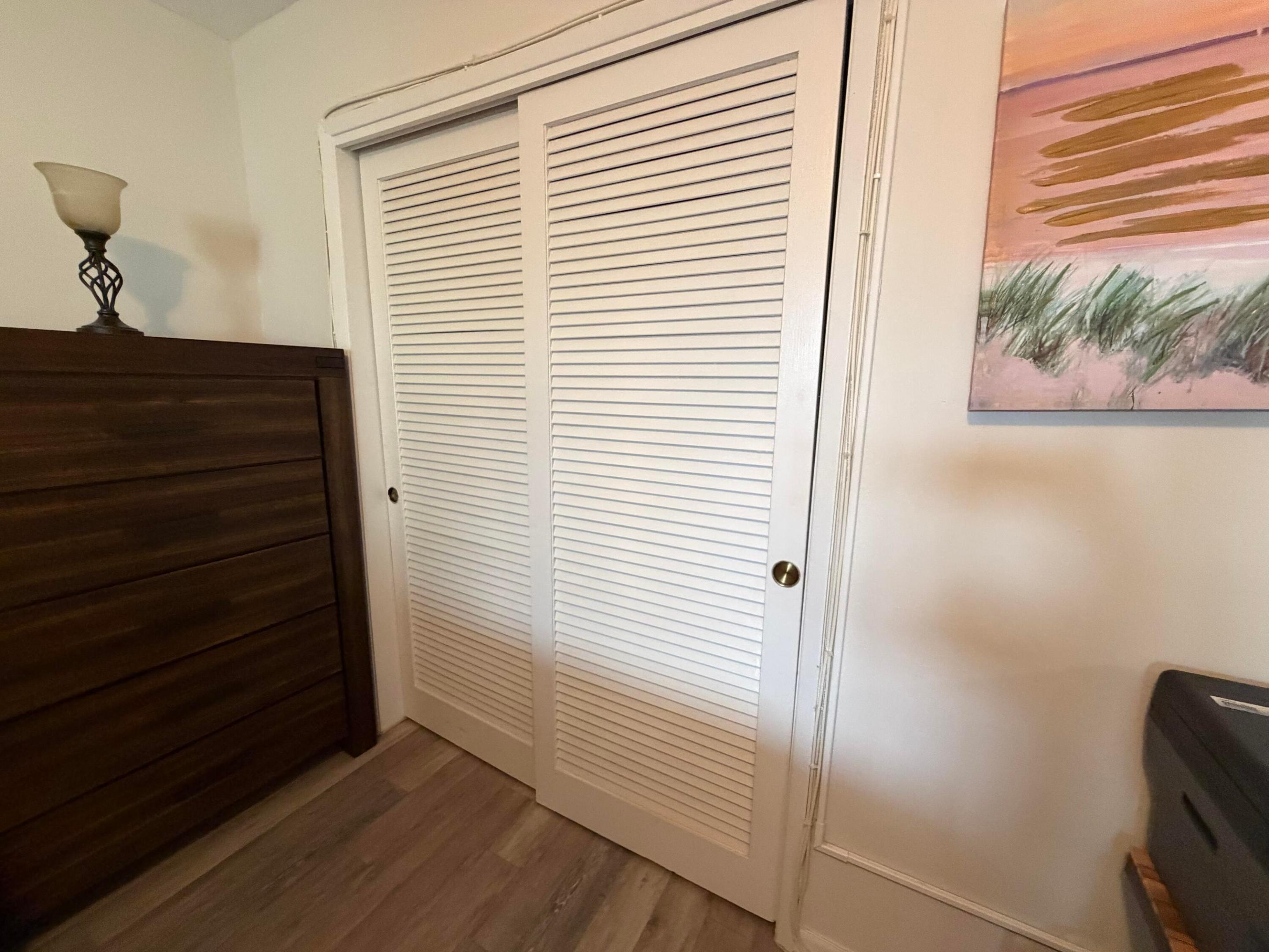 LIGHTHOUSE POINT GARDENS SOUTH - Residential