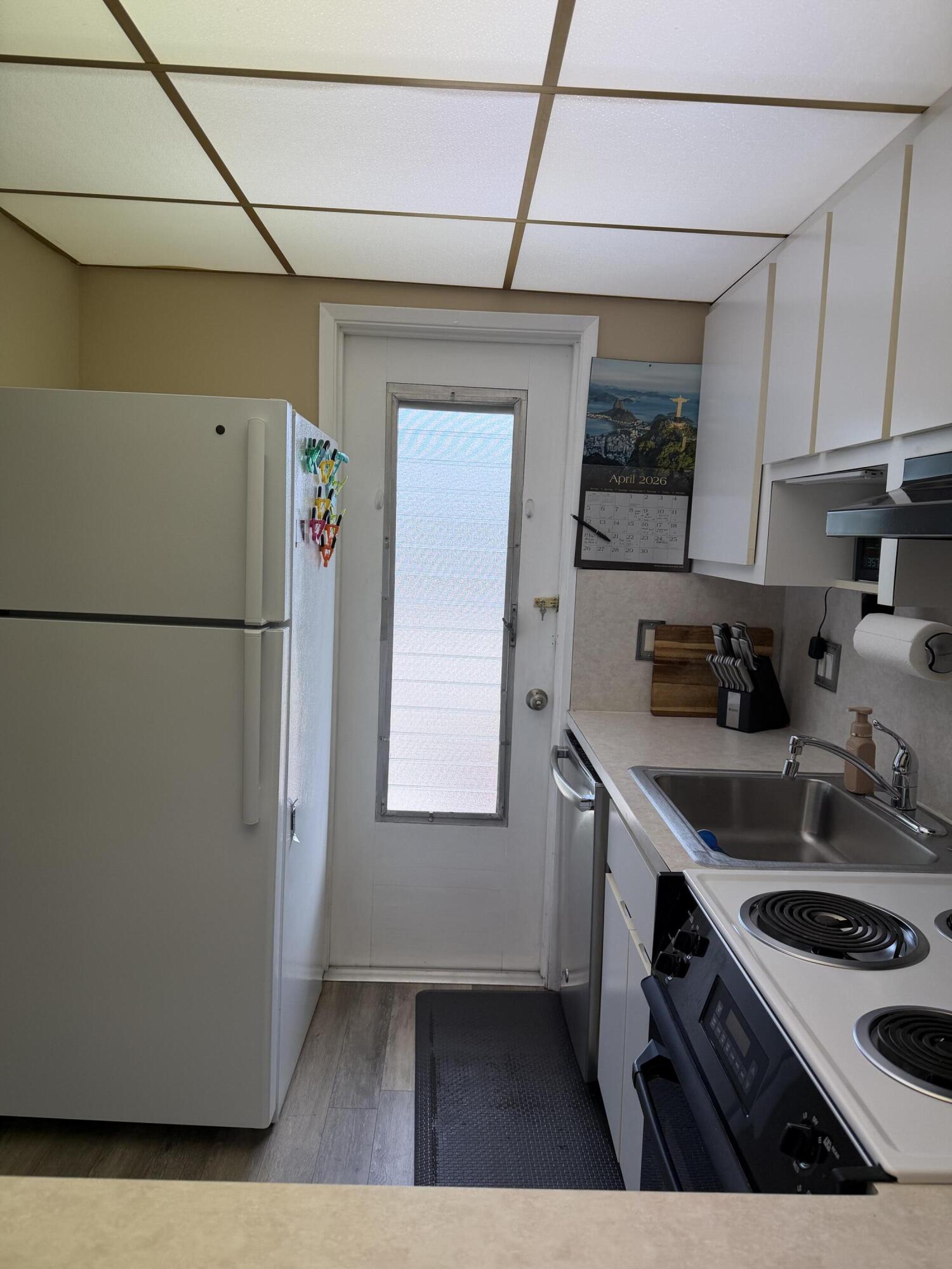 LIGHTHOUSE POINT GARDENS SOUTH - Residential