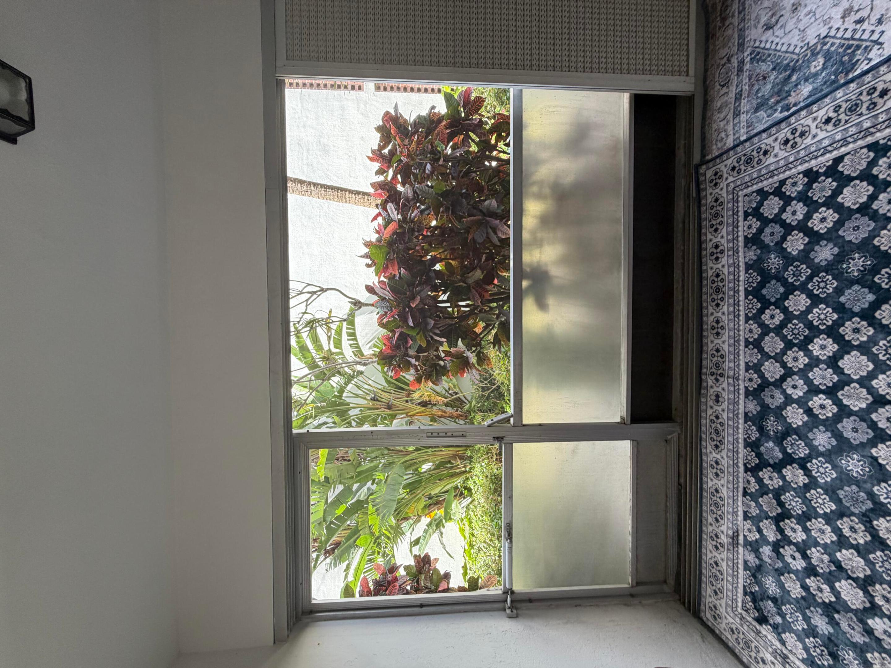 LIGHTHOUSE POINT GARDENS SOUTH - Residential