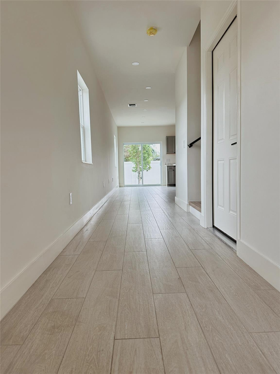 CASAVISTA II - Residential Lease
