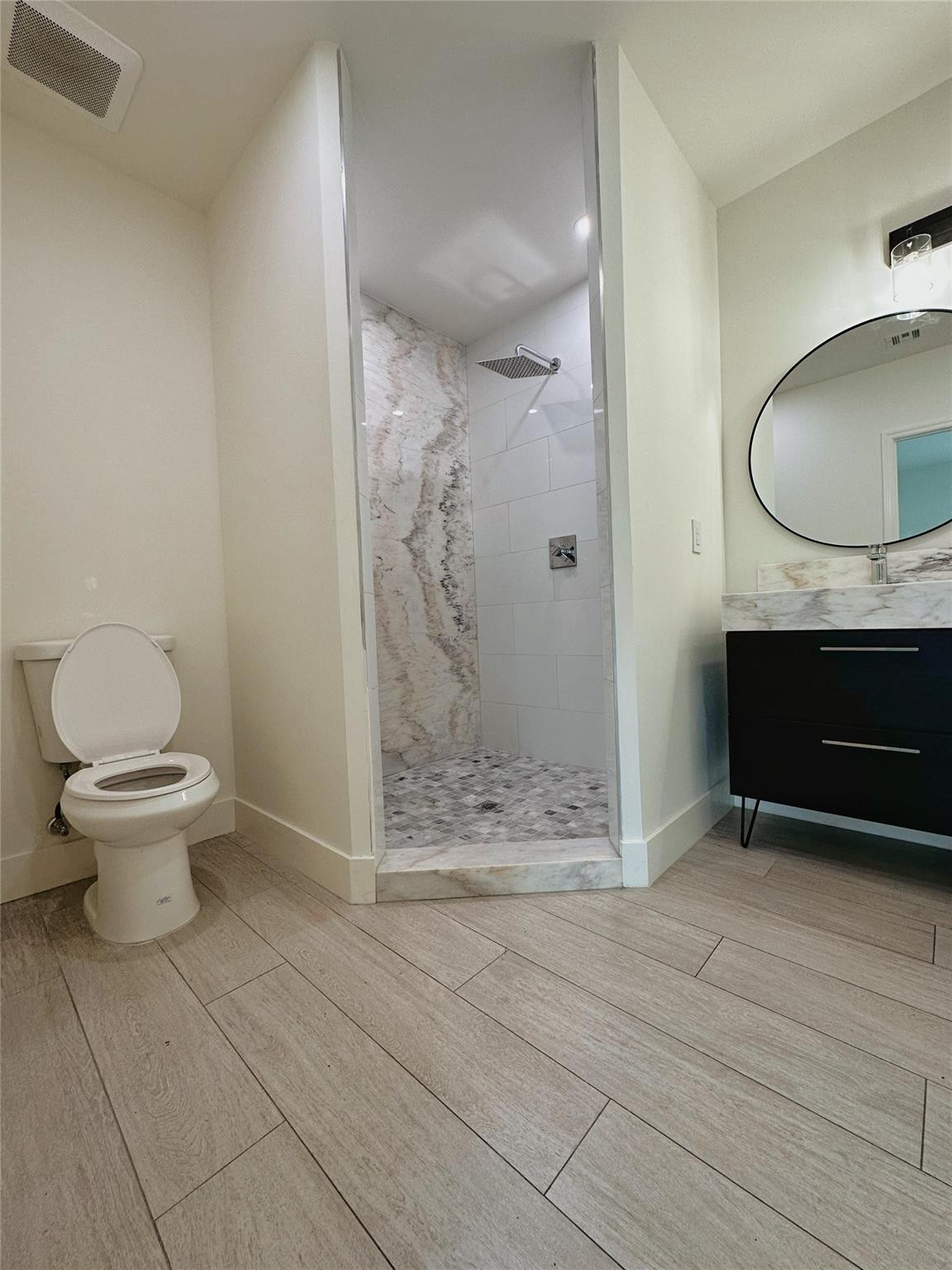 CASAVISTA II - Residential Lease