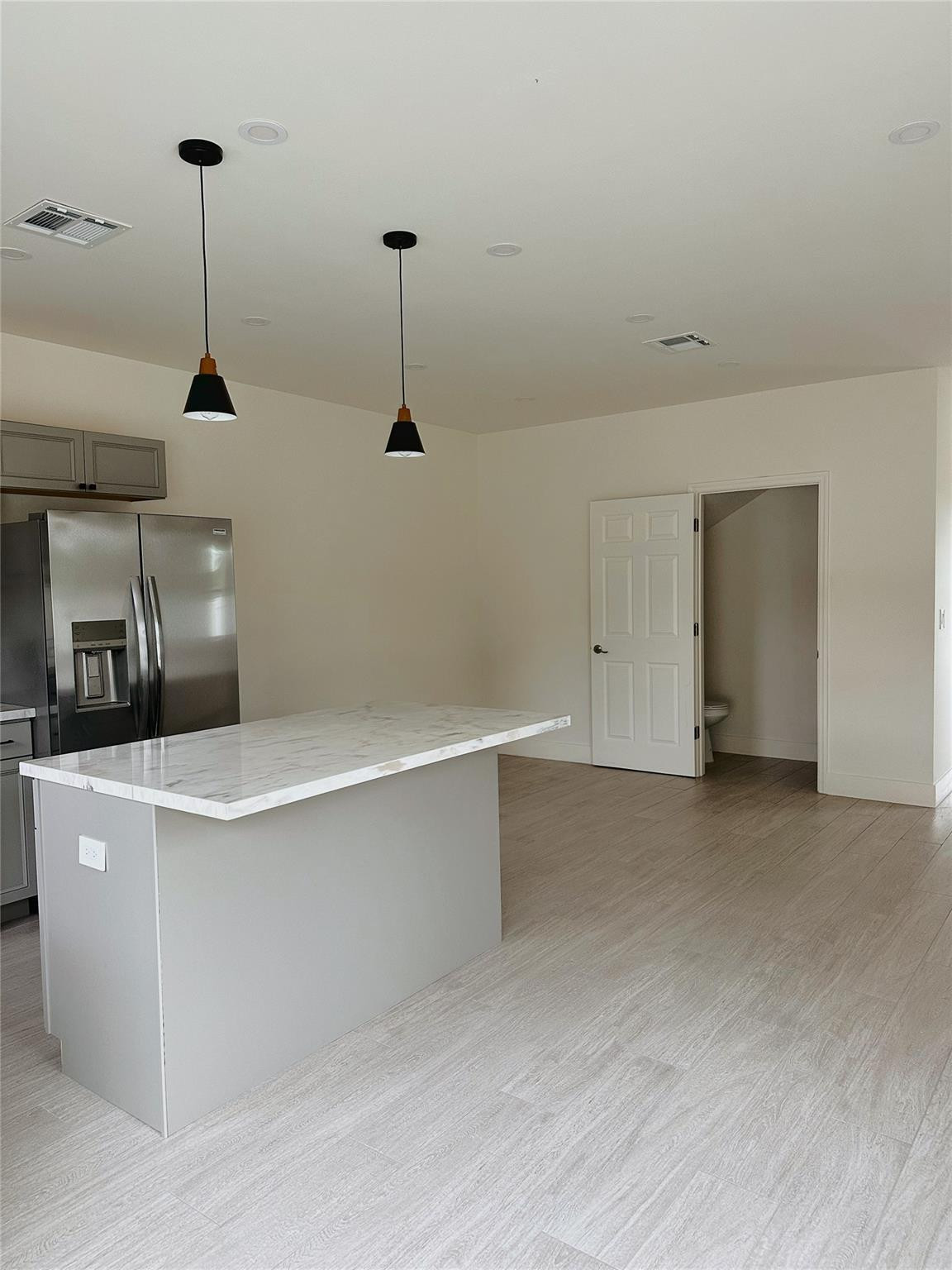 CASAVISTA II - Residential Lease