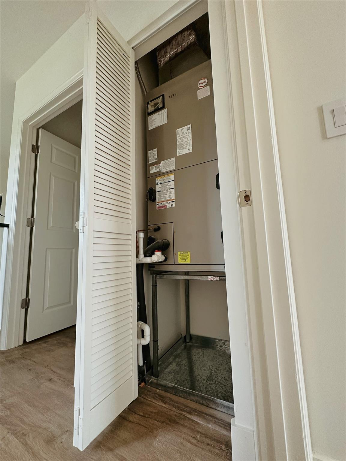 CASAVISTA II - Residential Lease