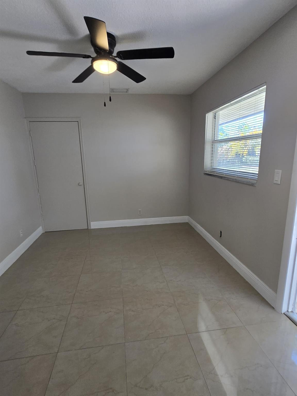 Oakland Park Second Add 1 - Residential Lease