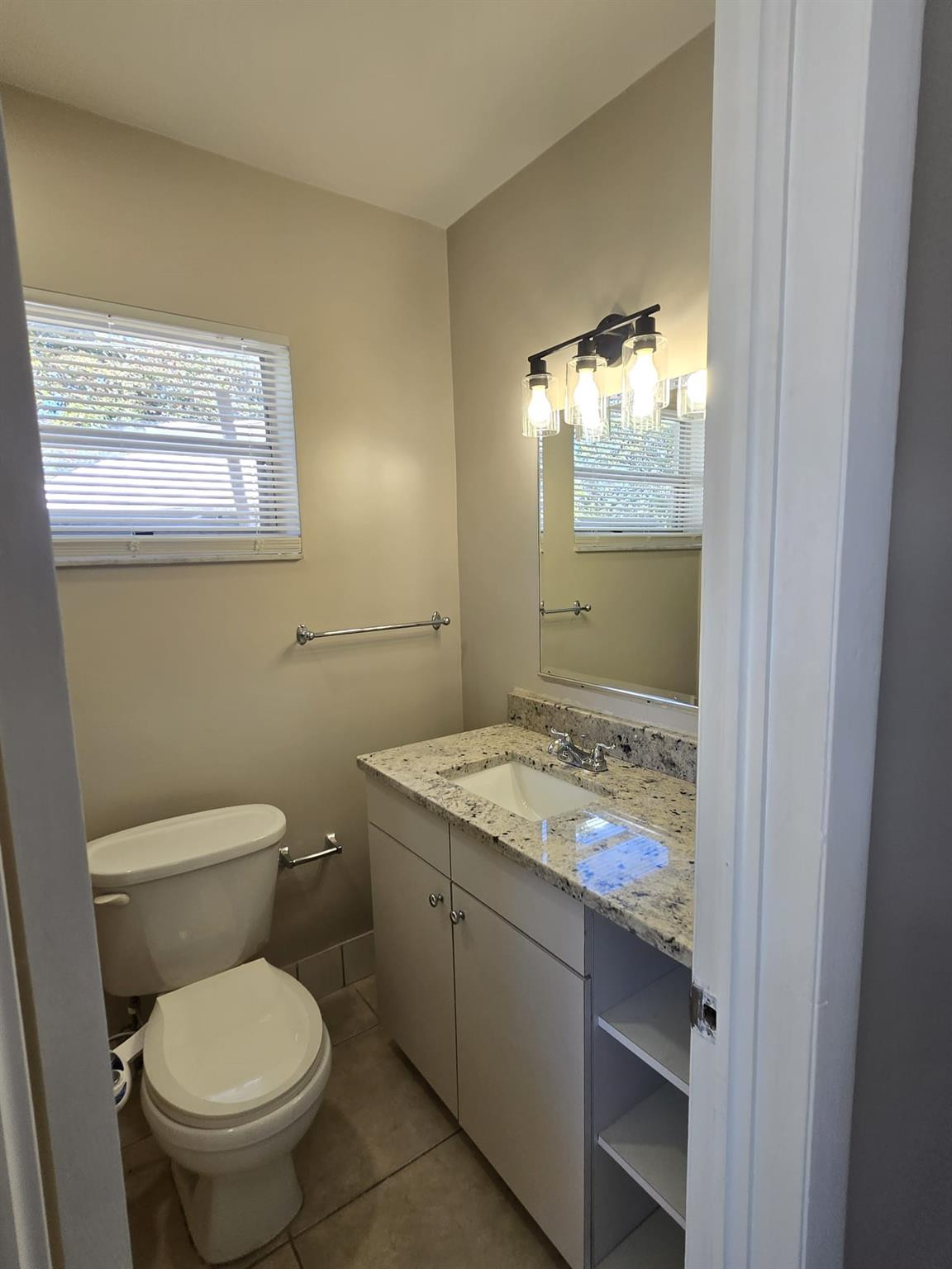 Oakland Park Second Add 1 - Residential Lease