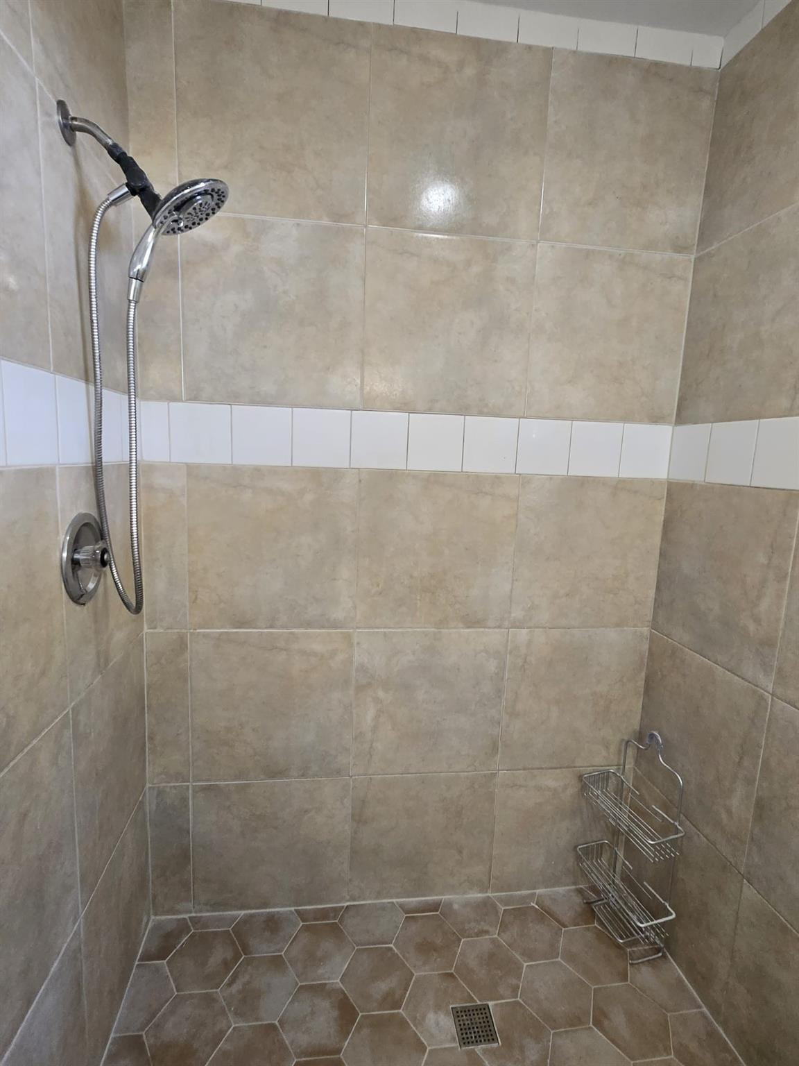 Oakland Park Second Add 1 - Residential Lease