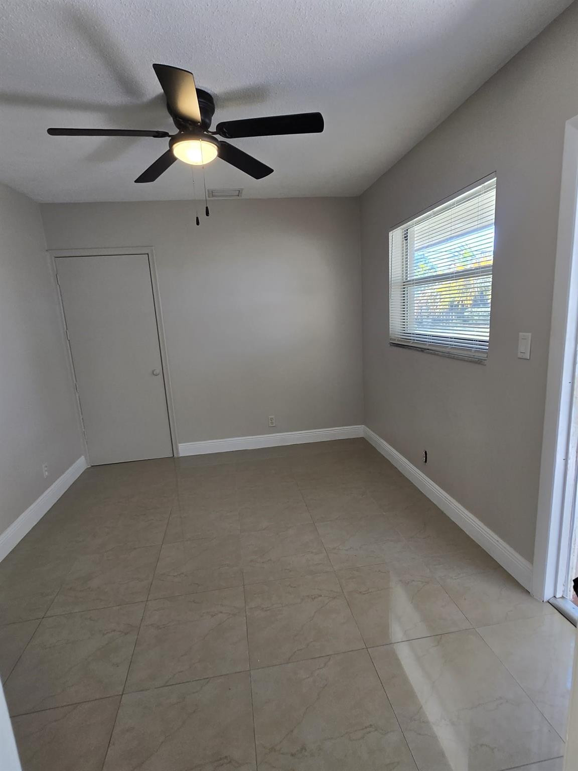 Oakland Park Second Add 1 - Residential Lease