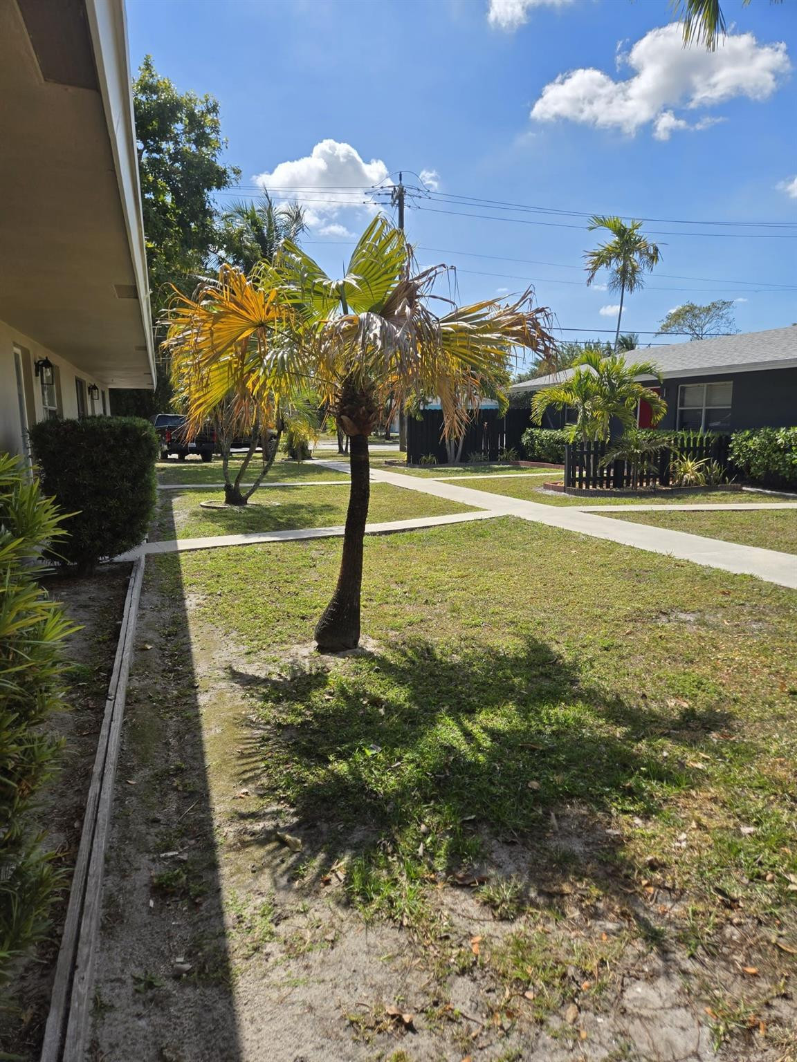 Oakland Park Second Add 1 - Residential Lease
