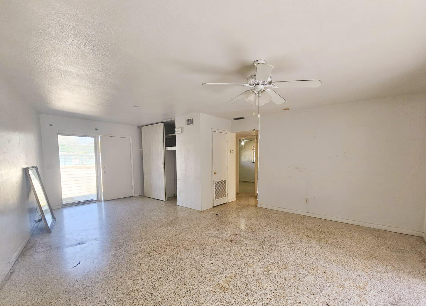 RIVER PARK UNIT 5 - Residential