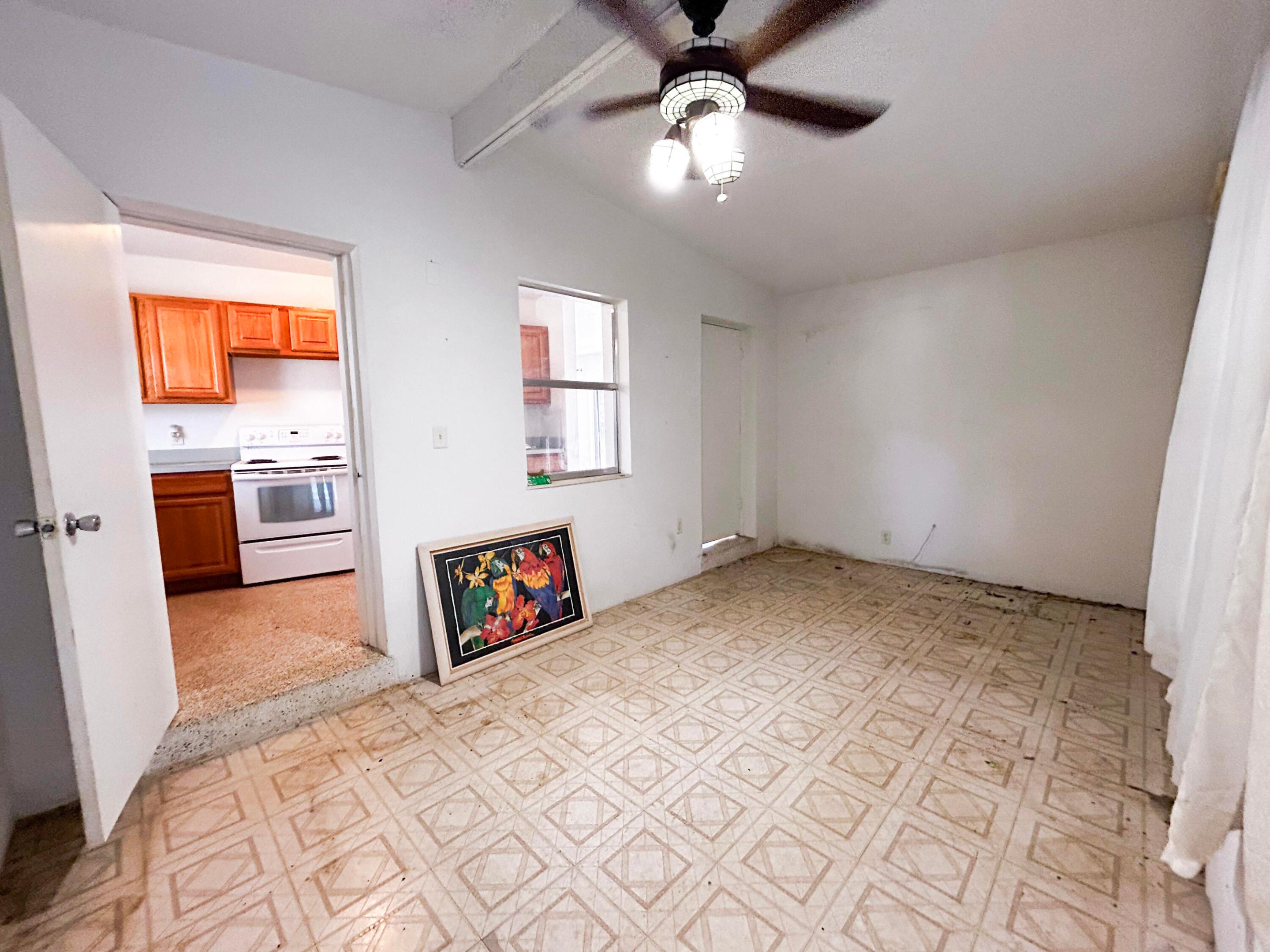 RIVER PARK UNIT 5 - Residential