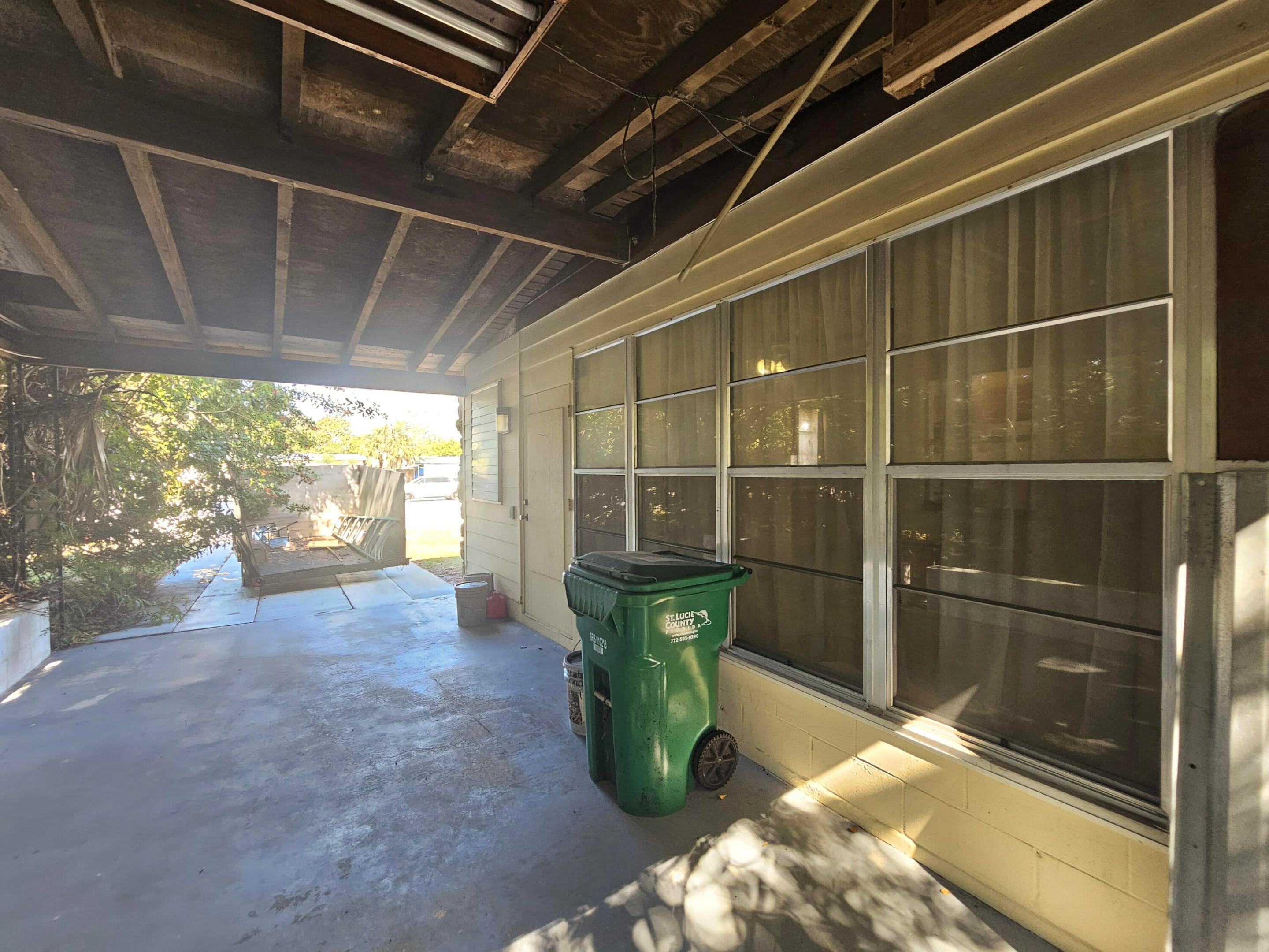 RIVER PARK UNIT 5 - Residential