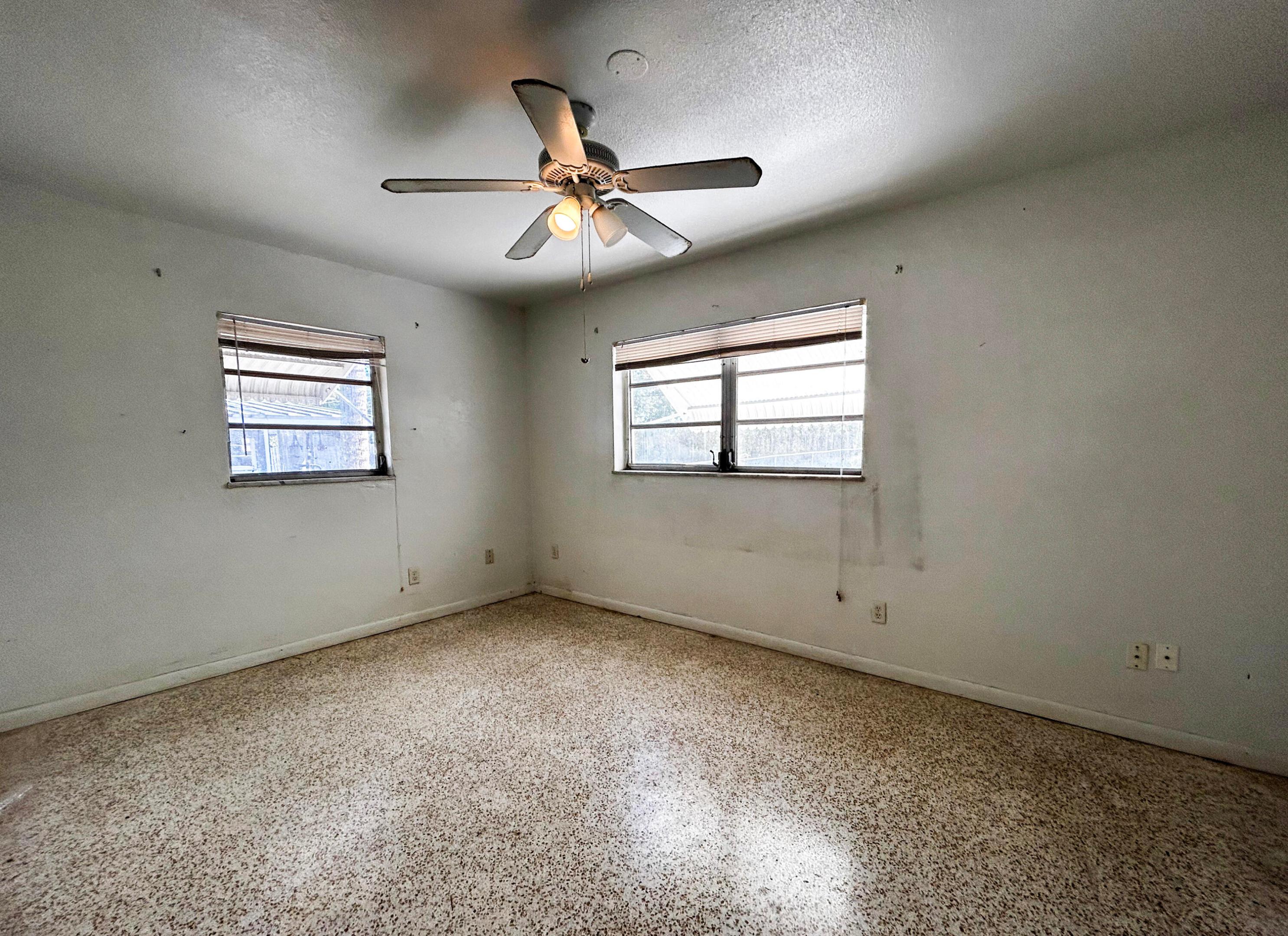 RIVER PARK UNIT 5 - Residential