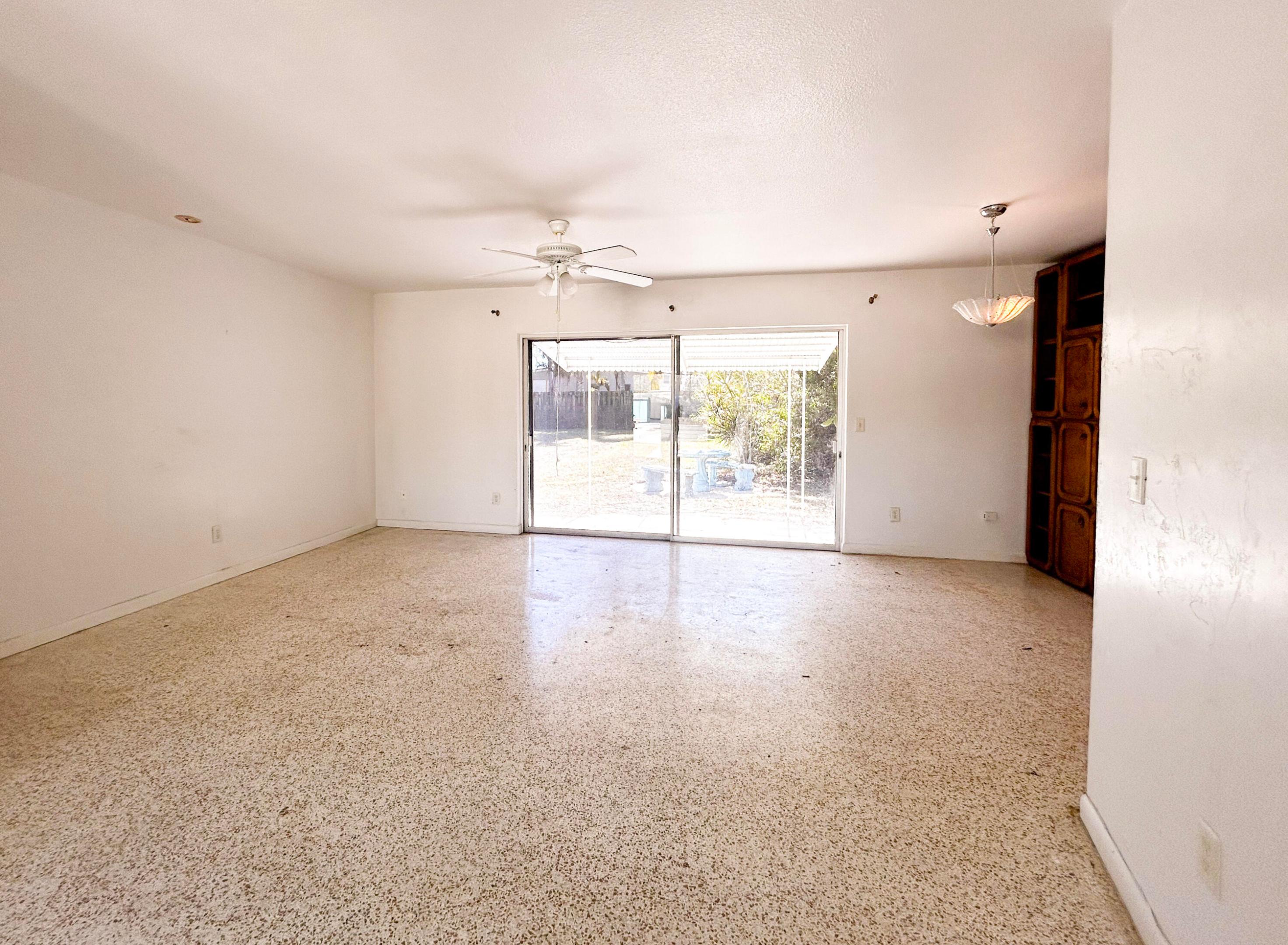 RIVER PARK UNIT 5 - Residential