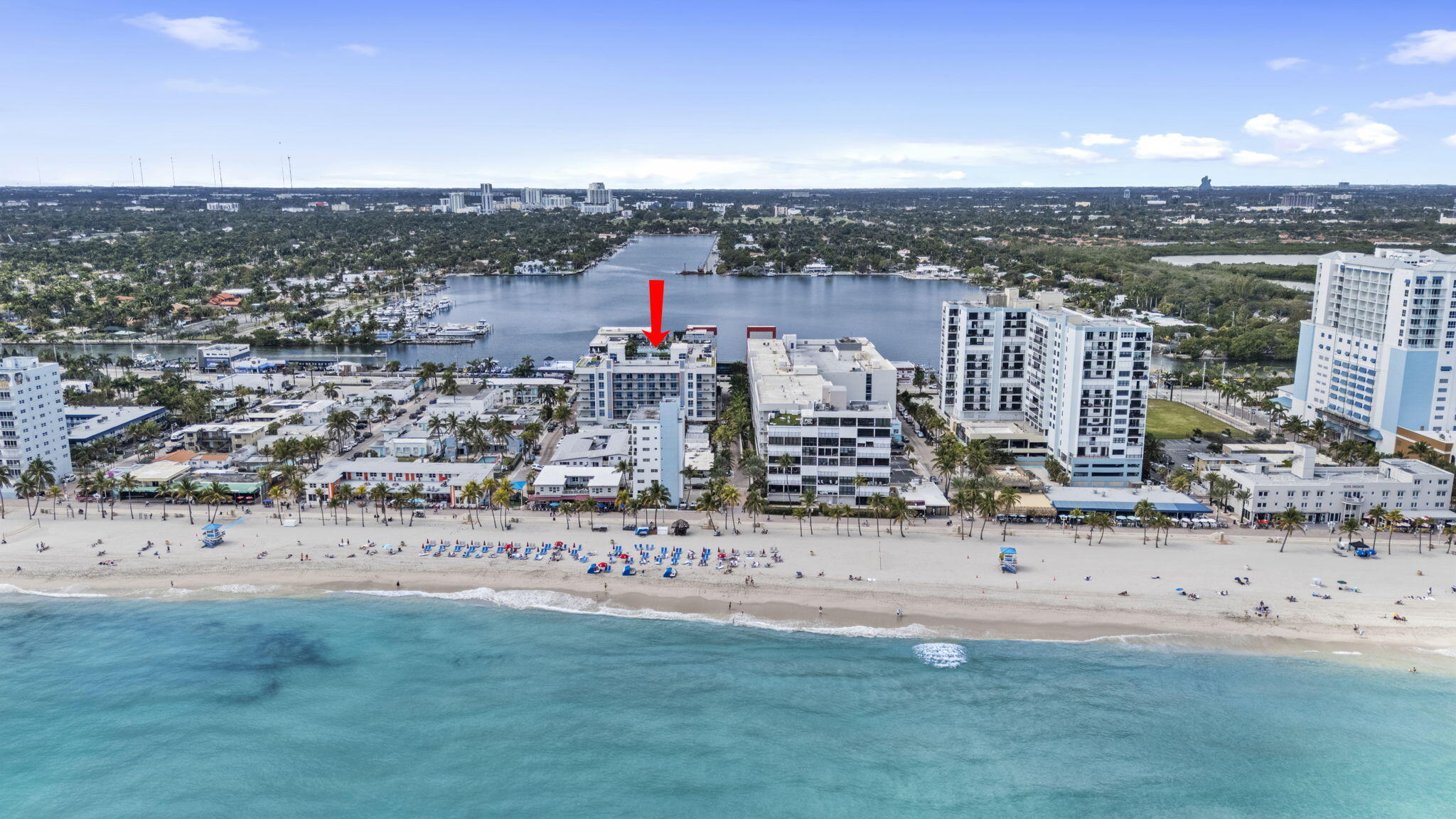 COSTA HOLLYWOOD CONDO - Residential