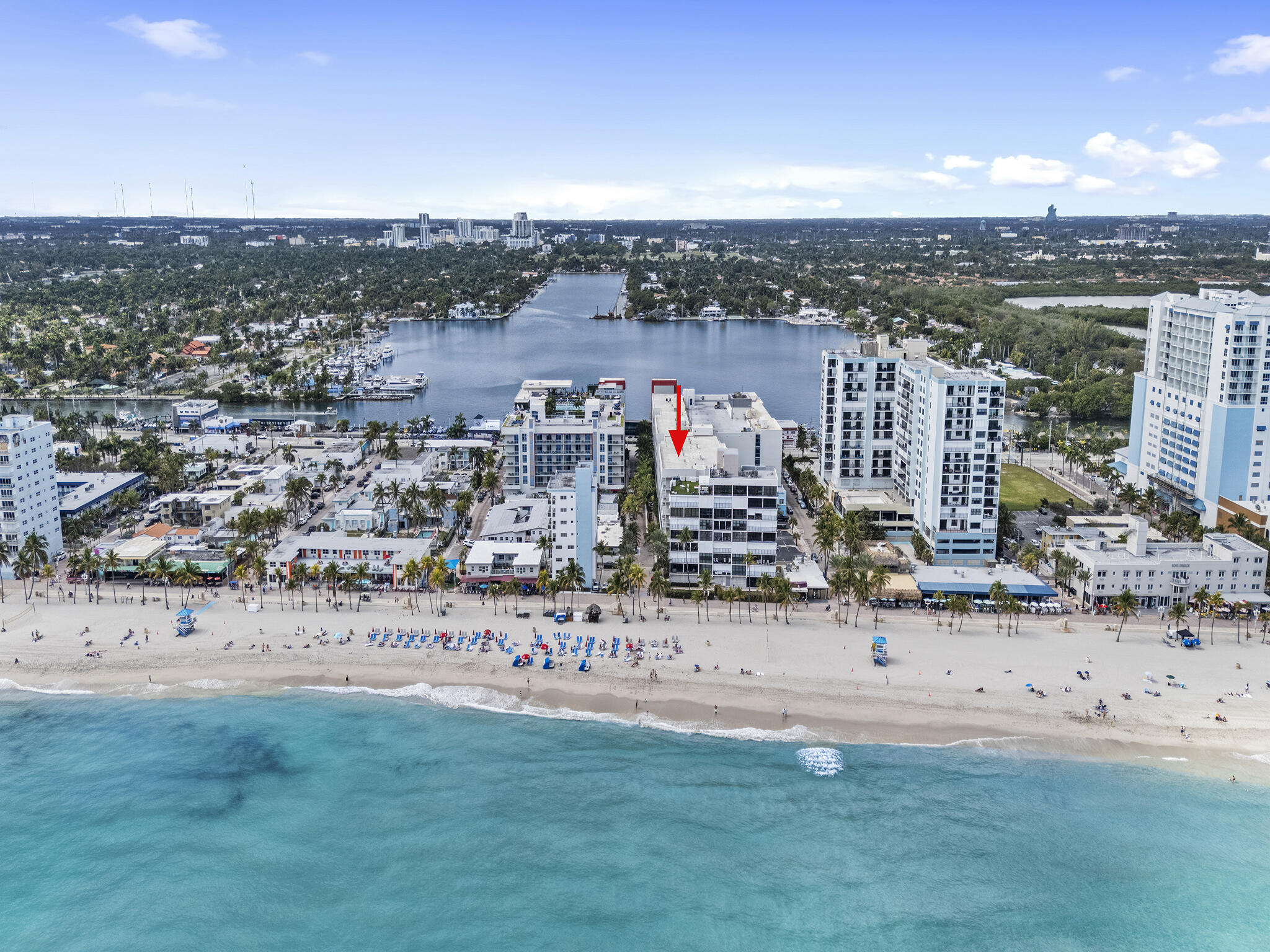 COSTA HOLLYWOOD CONDO - Residential