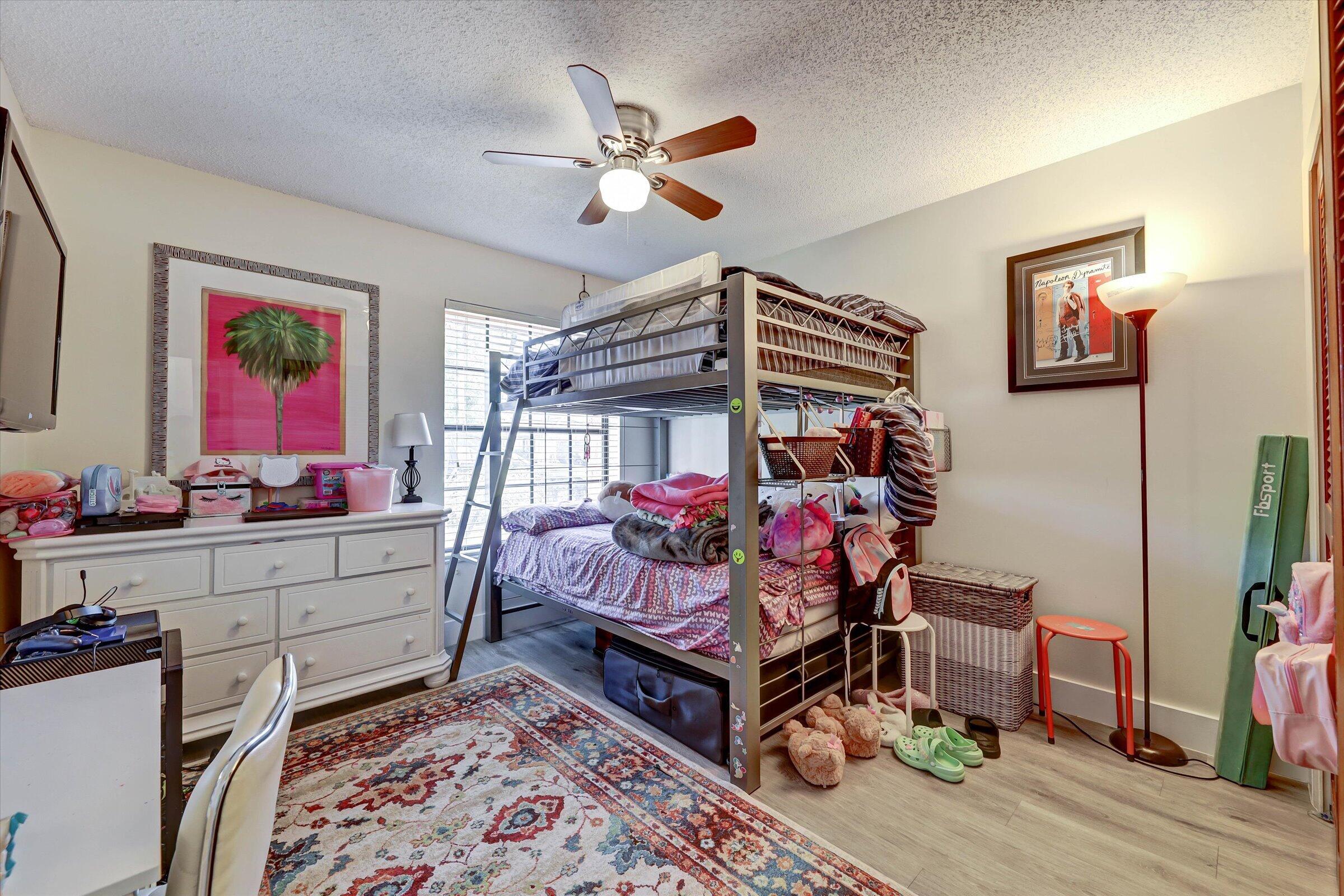 PINE LANDING - Residential Lease