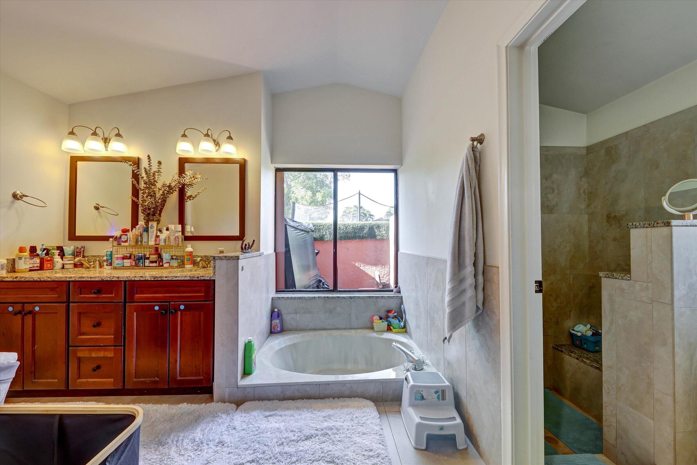 PINE LANDING - Residential Lease