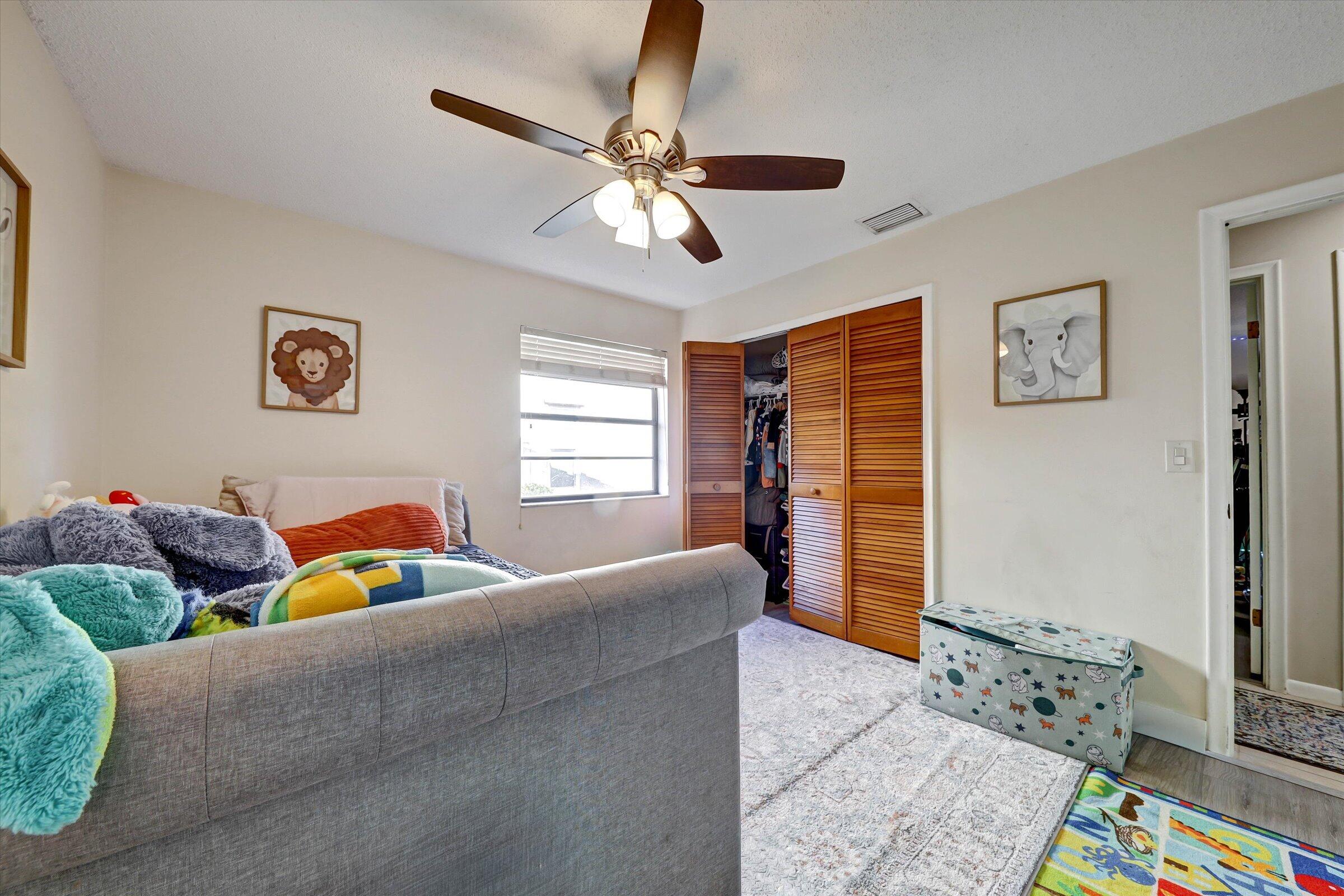 PINE LANDING - Residential Lease