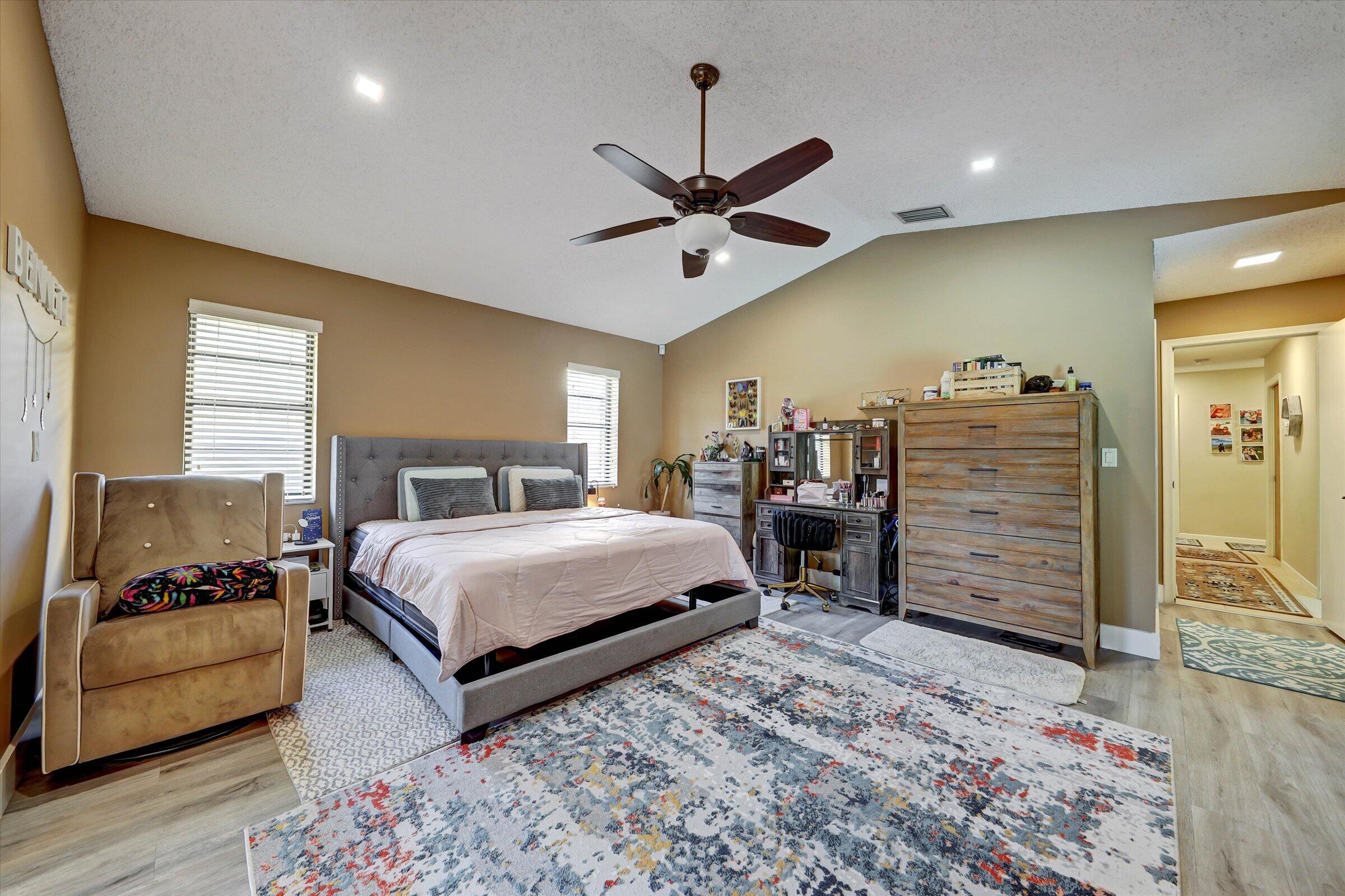 PINE LANDING - Residential Lease