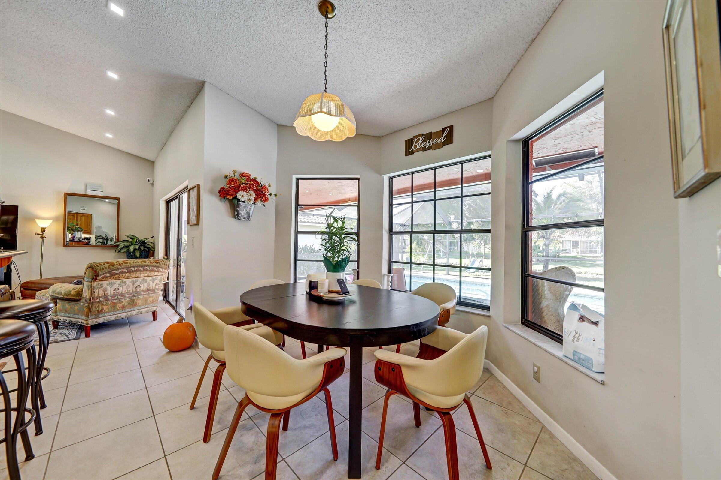 PINE LANDING - Residential Lease