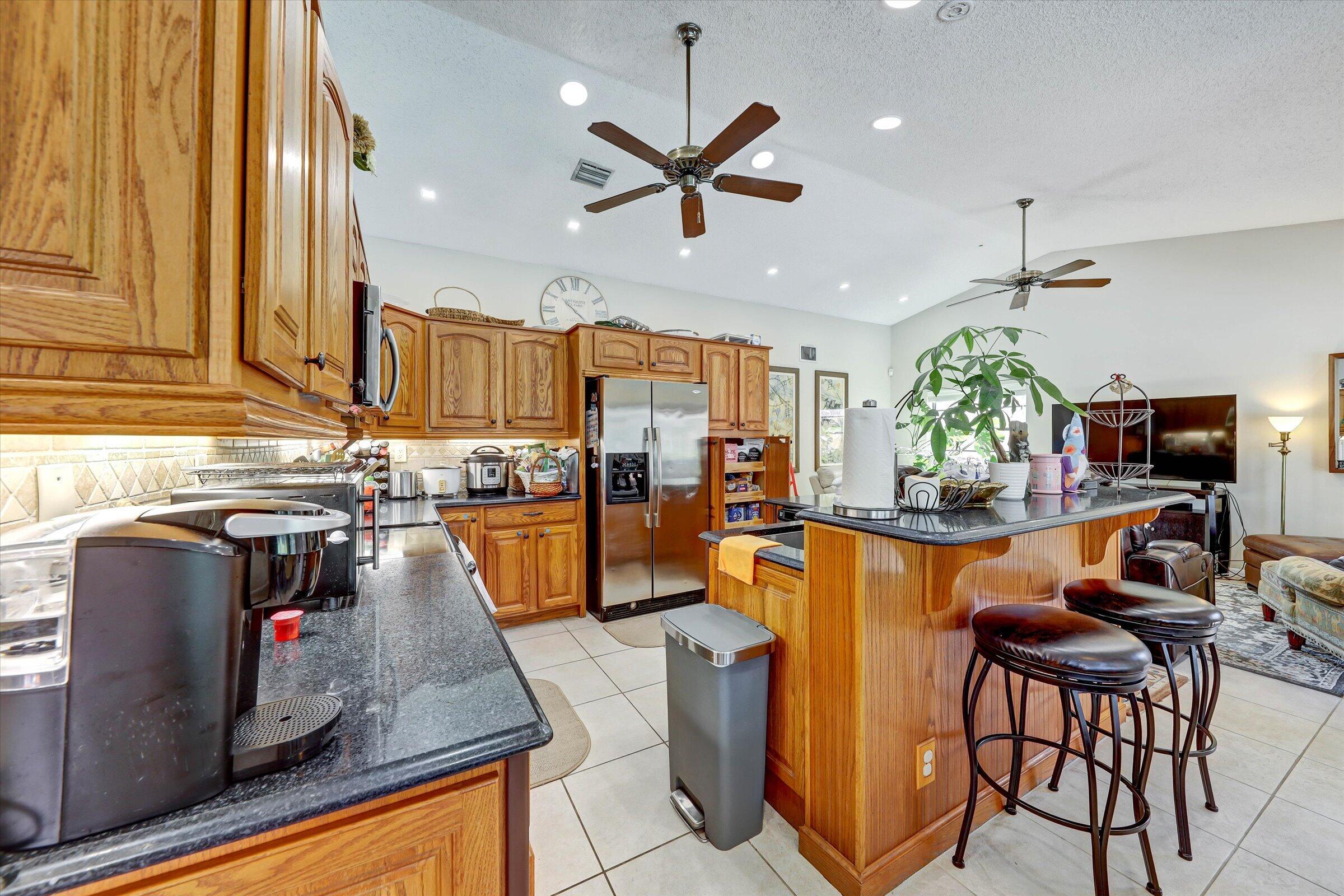 PINE LANDING - Residential Lease