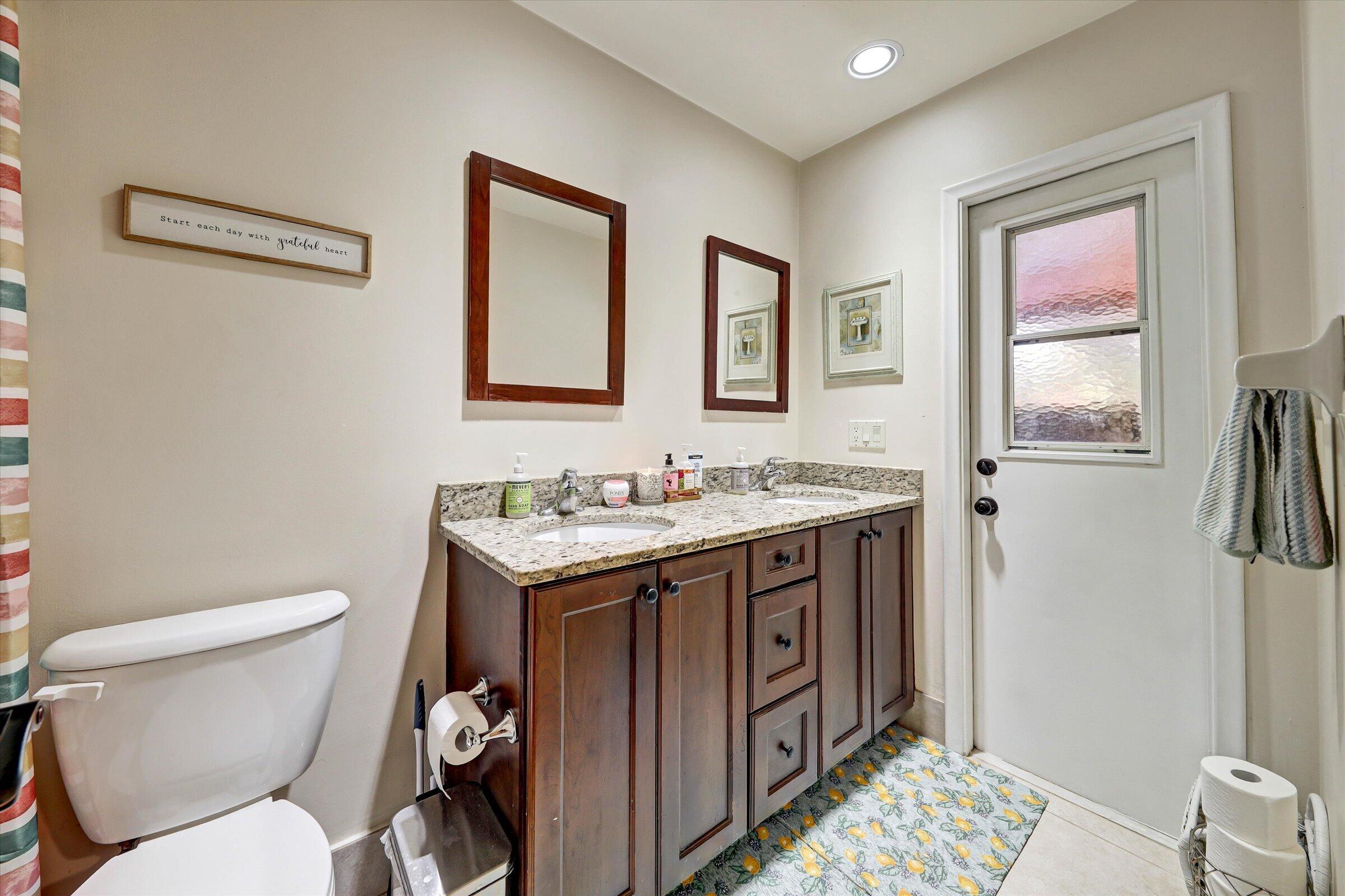 PINE LANDING - Residential Lease